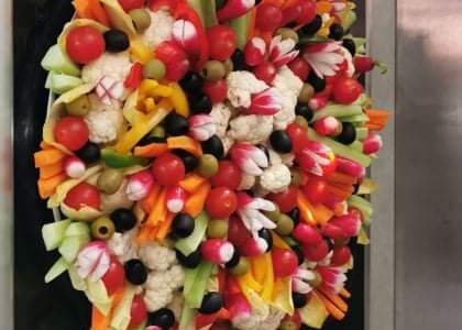 Commande plateaux charcuterie-fromage-légumes et corbeilles prêt à consommer